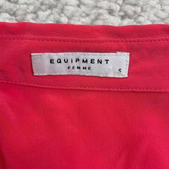 Equipment Femme Silk Button Down Cold Shoulder Blouse Pink FLAWS - Picture 6 of 11
